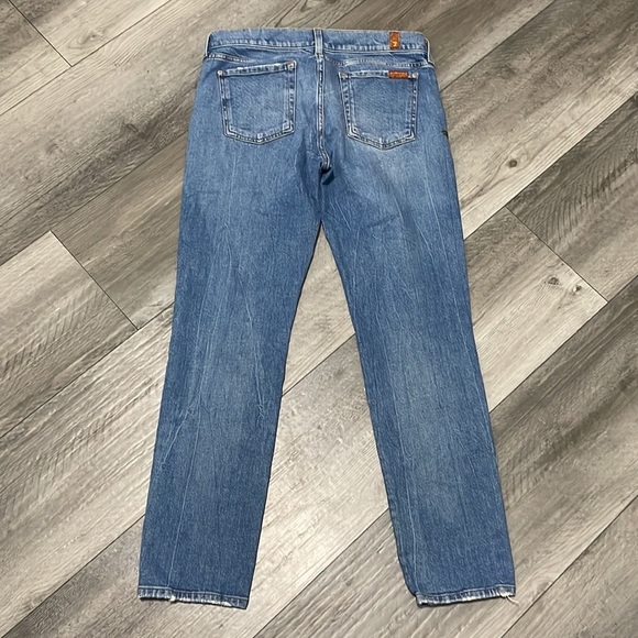 7 FOR ALL MANKIND, Roxanne Cropped Embroidered Floral Jeans, size 28 - Picture 2 of 3